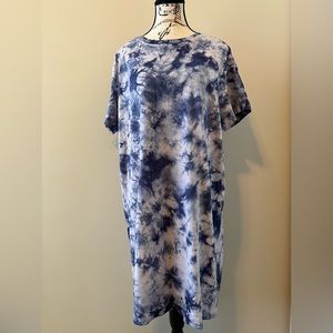 Old navy, tie dye tee shirt dress, size medium